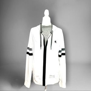 Express Unique Long Sleeve Hoodie Sweater With Lion Logo